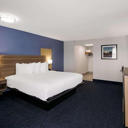 Surestay Plus By Best Western Пиджен-Фордж Экстерьер фото
