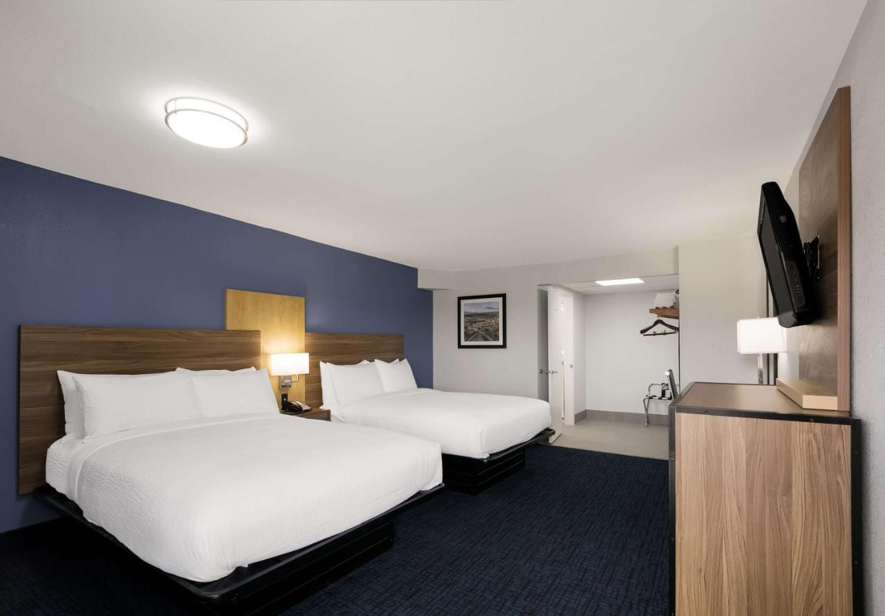 Surestay Plus By Best Western Пиджен-Фордж Экстерьер фото